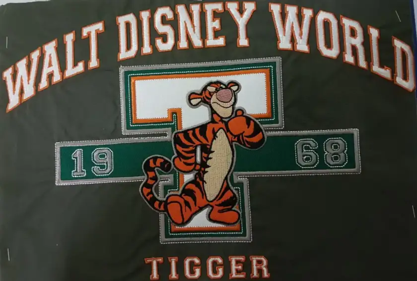 รับปักเสื้อ รับปักเสื้อเด็ก รับปักเสื้อผ้า