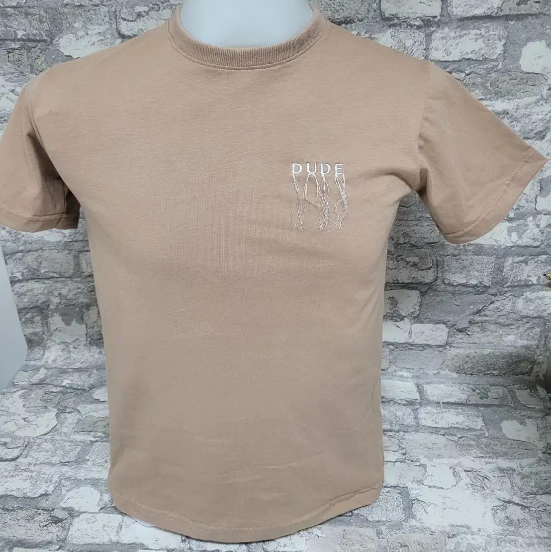 รับปักเสื้อยืด เสื้อยืดพร้อมปัก รับปักเสื้อผ้าทุกชนิด