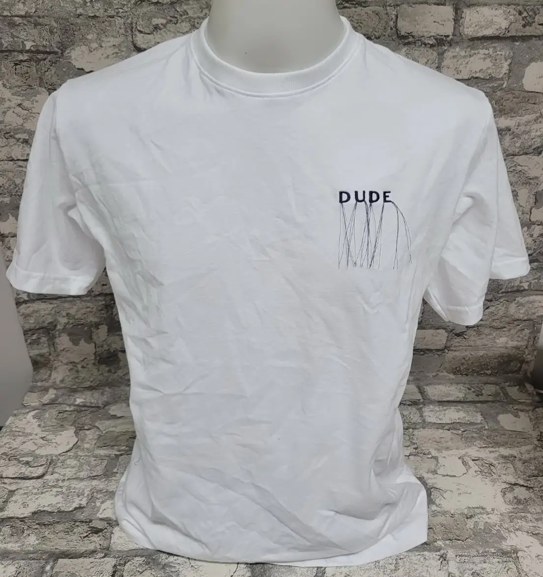 รับปักเสื้อยืด เสื้อยืดพร้อมปัก รับปักเสื้อผ้าทุกชนิด